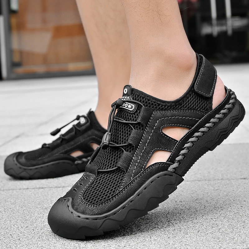 HUAGANG CAMEL SANDALS MENS 2024 SUMMER NEW LEATHER MENS BAOTOU BEACH SHOES TO WEAR OUTSIDE DRIVING CASUAL SHOES TIDE