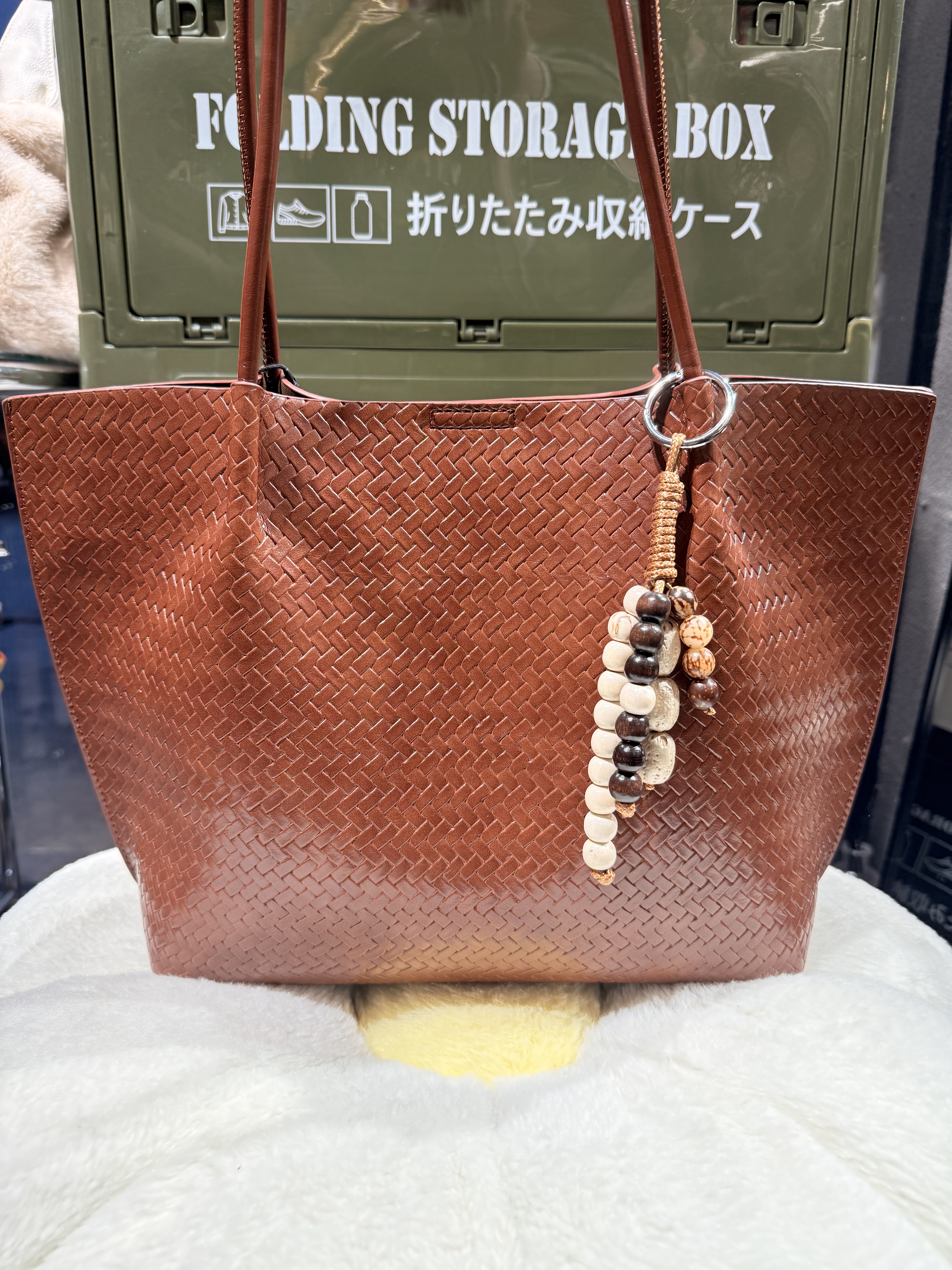 2025新款时尚手提编织油蜡皮百搭单肩斜挎高级感腋下通勤托特女包