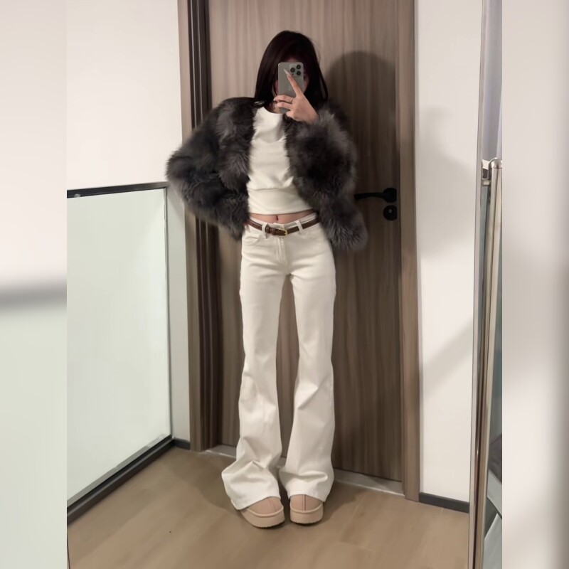 白色低腰微喇牛仔裤女2026春季新款显瘦修身拖地喇叭裤