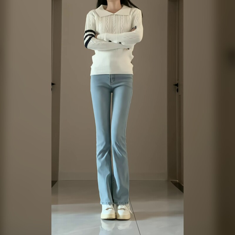 浅蓝色修身微喇牛仔裤女2026春季新款高腰显瘦百搭长裤弹力显腿长