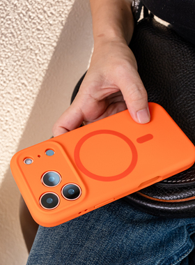 沛鱼iphone17promax手机壳适用苹果17液态硅胶磨砂软糯iphone17pro保护套磁吸荧光星宇橙全包防摔高级感桔色