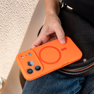 沛鱼iphone17promax手机壳适用苹果17液态硅胶磨砂软糯iphone17pro保护套磁吸荧光星宇橙全包防摔高级感桔色