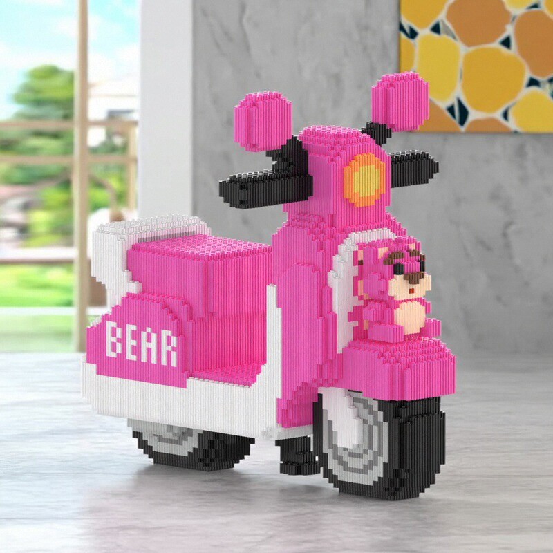 草莓熊电动车积木汽车拼图玩具