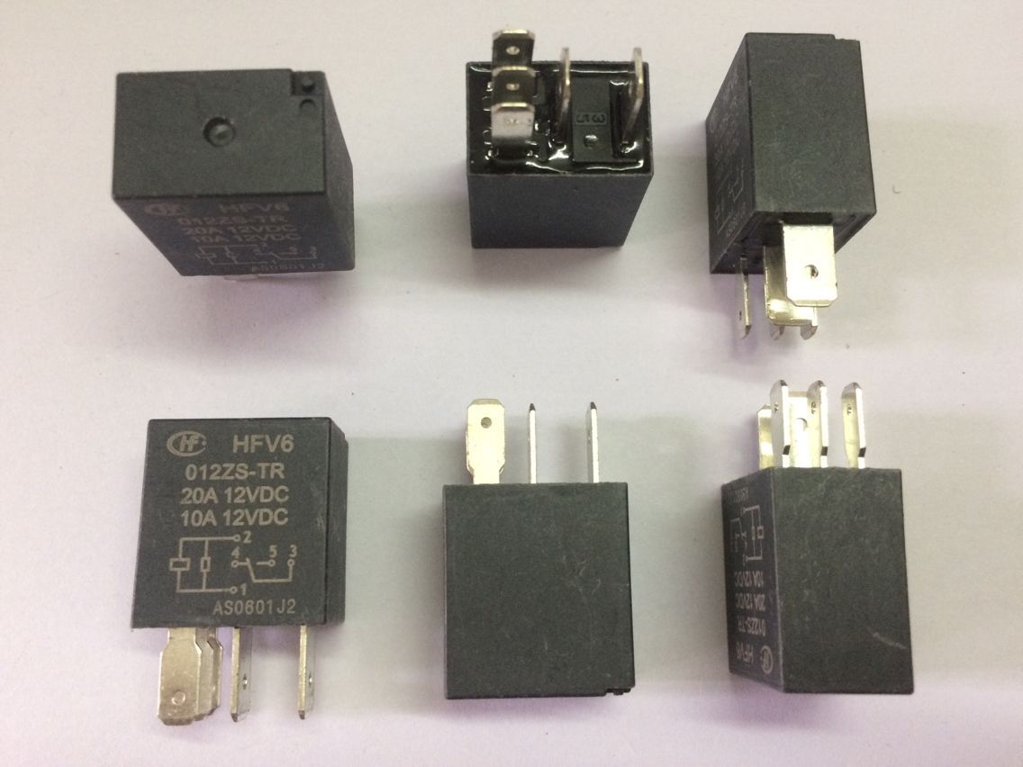 直插式汽车继电器