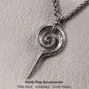 欧美男士项链复古个性玛雅图腾卷蛇权杖钛钢嘻哈吊坠霸气毛衣链潮