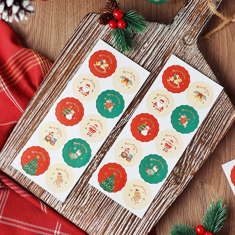 圣诞节小贴纸圆形烫金烘焙包装盒装饰包装袋封口可爱卡通不干胶