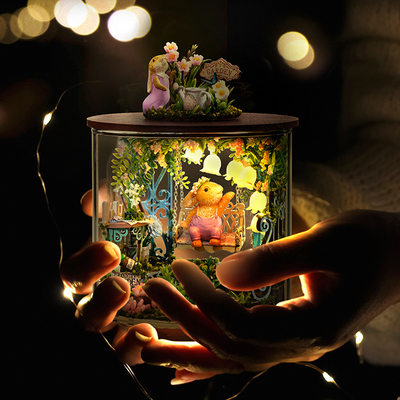 童话花园diy小屋圆梦瓶小松鼠