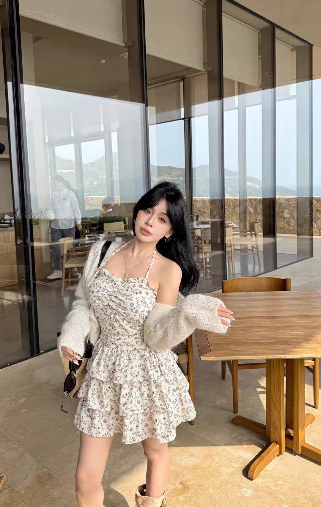 2026年春季新款韩版碎花抹胸蛋糕裙蓬蓬裙纯欲时尚连衣裙