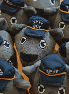 SUPERTOFU 黑豹门童 包挂 钥匙扣挂饰挂件 可爱搞怪毛绒玩偶