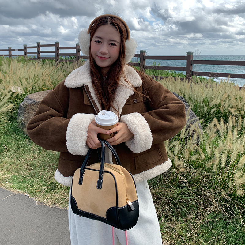 出货羊羔毛外套短款225-972-P185(控288),女装短外套,浙宝225 出货羊羔毛外套短款225-972-P185(控288),女装短外套,浙宝225