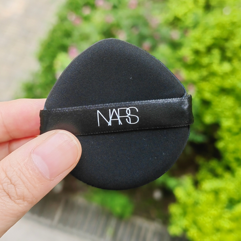 Nars纳斯专柜粉扑绒面易上妆
