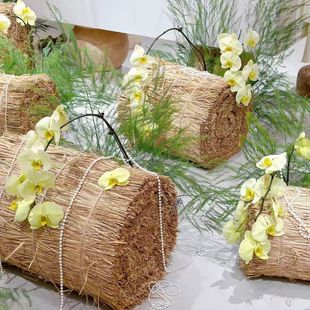 干稻草垛子装饰 婚庆凳子道具 露营草垛沙发 活动摆放草堆草墩子