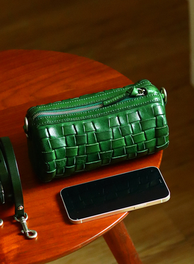 peshawar | 头层植鞣牛皮编织圆筒包女士墨绿色森系休闲圆桶包