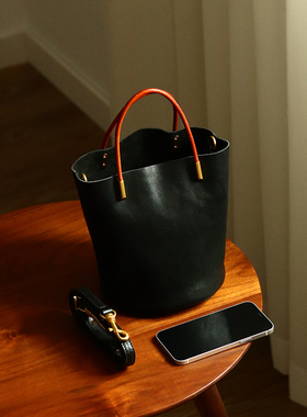 peshawar | 头层牛皮黑色水桶包女士真皮高级感手提包简约质感