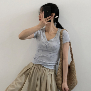短袖 美国单 浅紫小花修身 弹力柔软细坑条 t恤女 清新森系小碎花