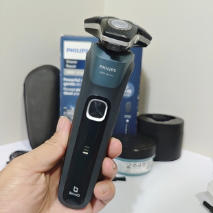 飞利浦剃须刀S5000系列刮胡刀S5882/S5586全新蜂巢系列带清洁桶