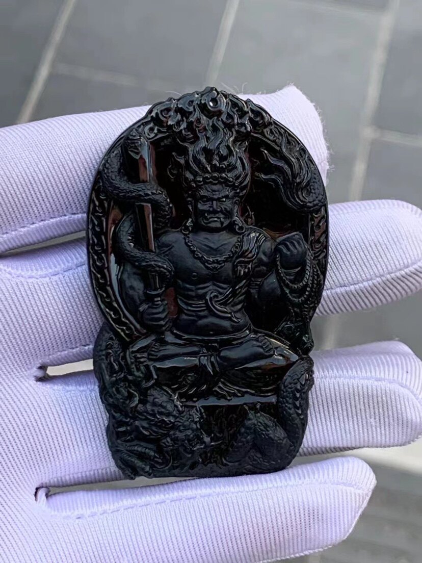 凝墨家天然缅甸翡翠纯手工雕守护神冰种墨翠不动明王65/48/7mm