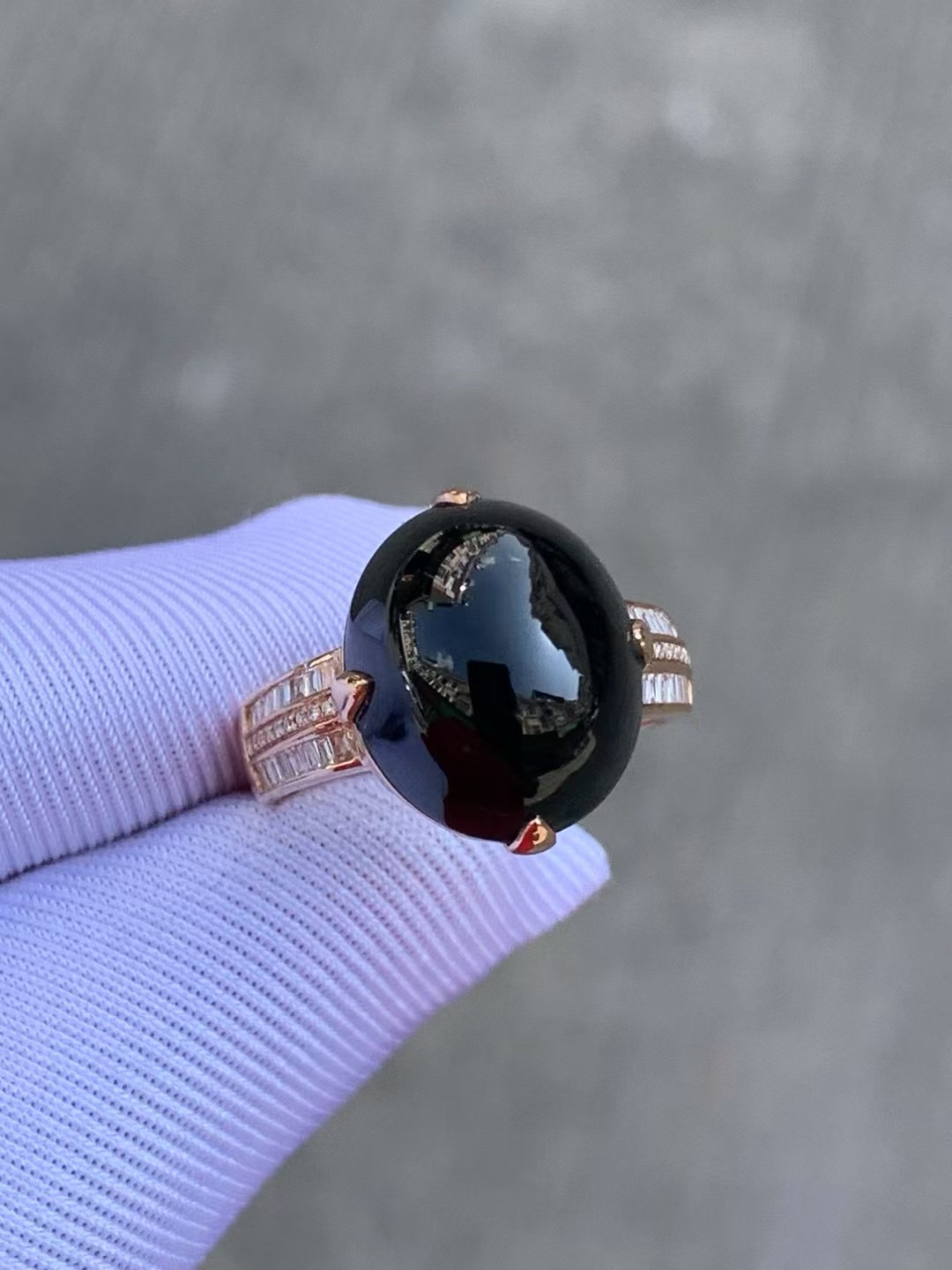 凝墨家天然缅甸翡翠18k金镶冰种墨翠蛋面女士戒指简约时尚名媛风