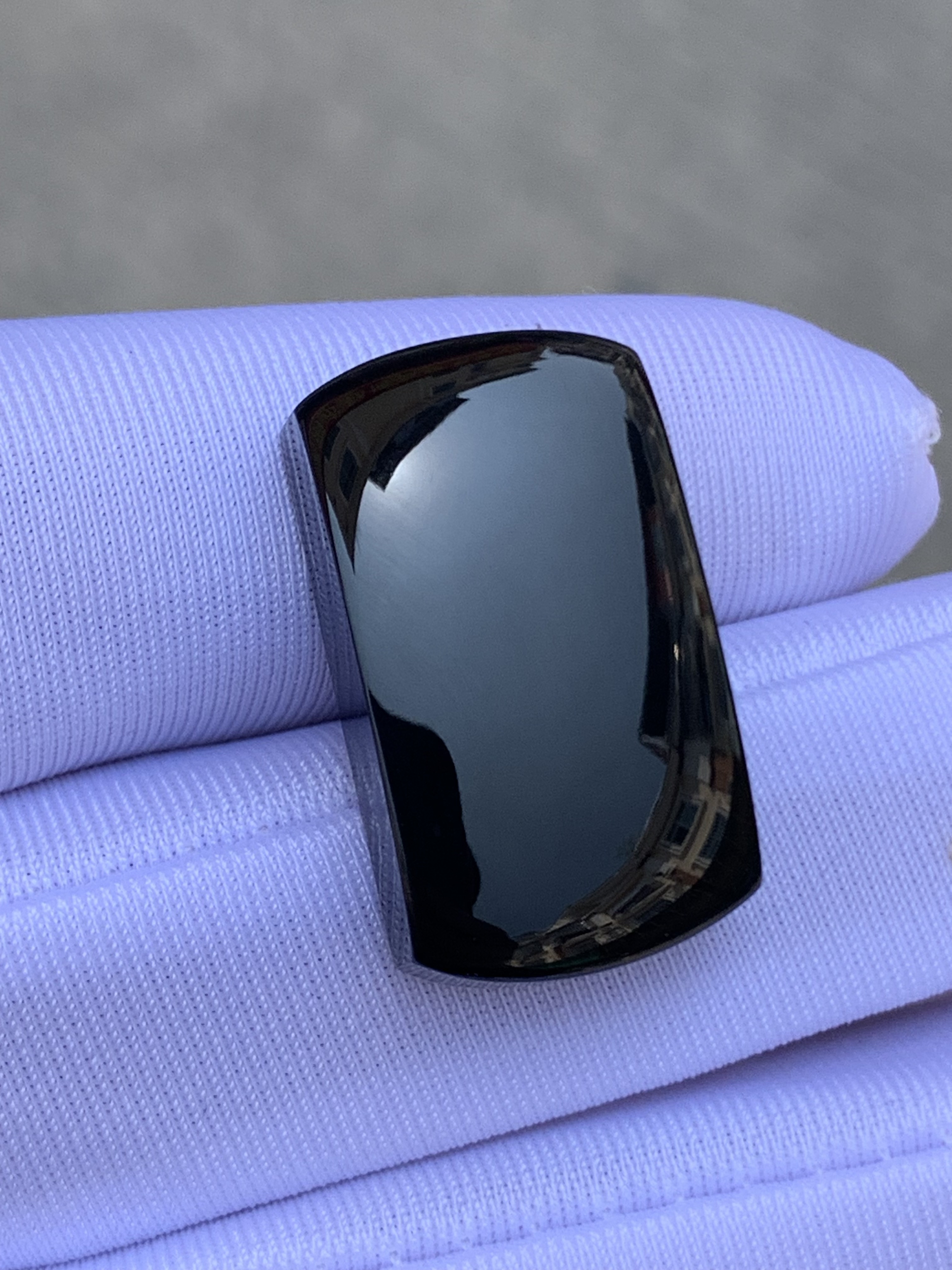 天然缅甸翡翠冰种墨翠大马鞍裸石戒面可代镶嵌设计吊坠