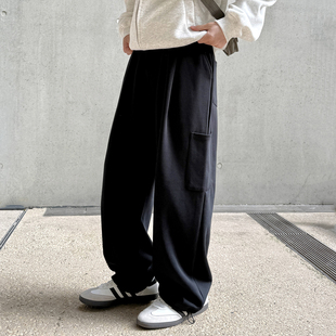 暗物质2026春季新款黑色直筒休闲卫裤男生宽松工装风慵懒感长裤