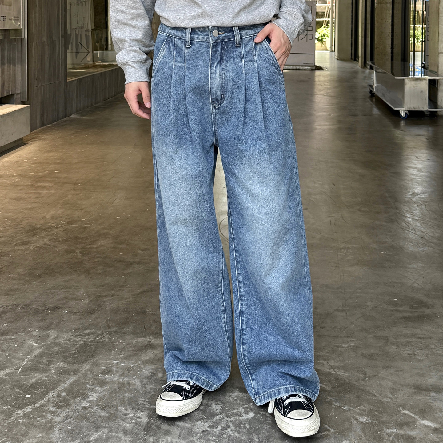 蓝色直筒打褶牛仔裤男生款2025新款秋季长裤子宽松休闲百搭潮流