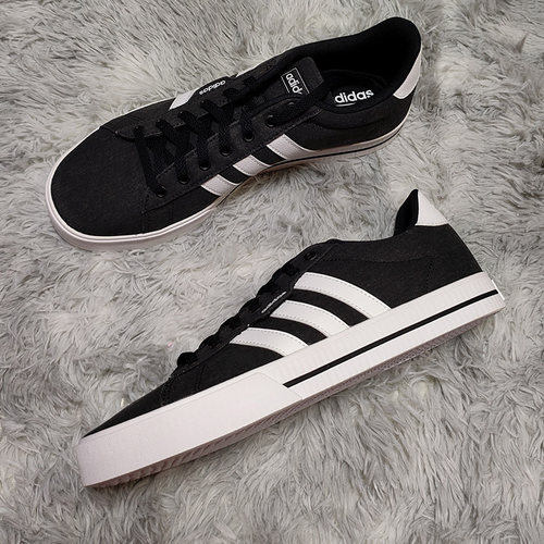 Adidas黑色男防滑帆布鞋休闲板鞋