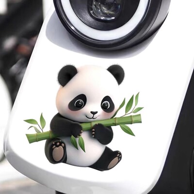 摩托车电动车9号小牛卡通可爱熊猫抱竹遮挡划痕贴纸头盔装饰贴