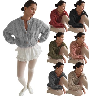 lady long sleeved Autumn loose knitted cardigan knitt winter