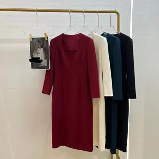 秋冬新款丝毛连衣裙高端品质收腰长袖优雅通勤美方型领舒适开叉裙