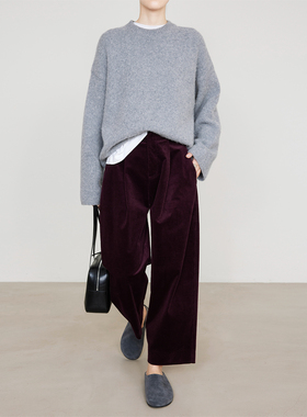 夏莫卡灯芯绒九分裤时髦复古酒红色裤子女新款显瘦直筒条绒裤7795