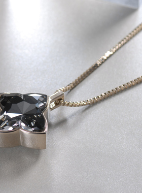 伊泰莲娜十字星花长款项链时尚女