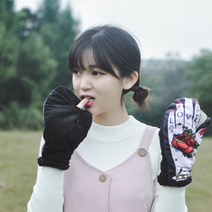 礼物拉风 清仓处理骷髅手套纹身玫瑰围巾OLDSCHOOL连指可触屏个性