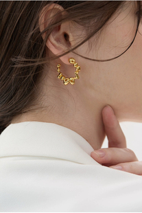 盐岛湖石小圈耳环金色高级原创设计简约气质复古轻奢百搭镀金耳饰