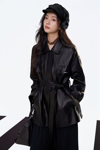 时尚百搭皮衣女短款皮衣外套