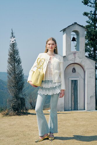 赵昕同款Aimme sparrow 25春夏羽毛小香风外套屁帘牛仔裤时尚潮流