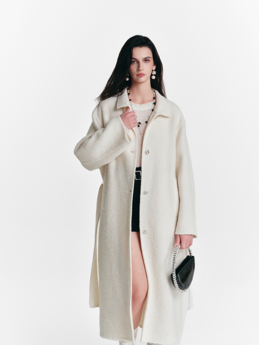 DIANA VEVINA 26春夏白色钻扣双面呢大衣时尚百搭优雅气质长外套