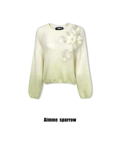 Aimme sparrow26秋冬渐变马海毛毛衣白色牛仔裤时尚百搭潮流上衣