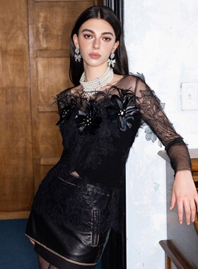 Aimme sparrow24秋冬黑色羽毛花朵蕾丝毛衣时尚优雅气质性感上衣