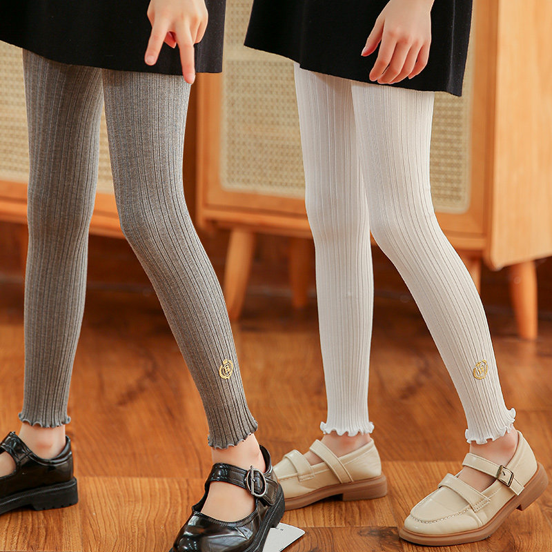 女童打底裤春秋款宝宝纯棉洋气外穿薄款舞蹈裤徽章九分白色连裤袜