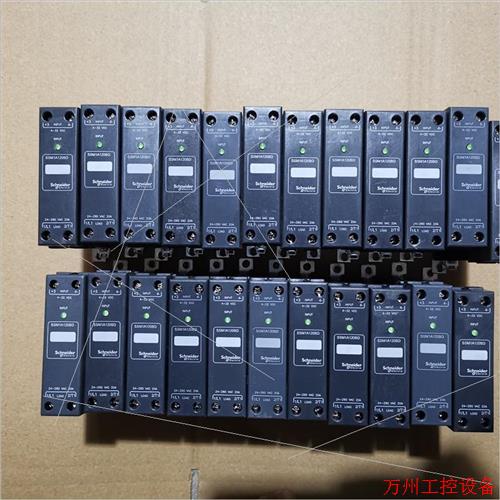 议价直拍不发:(议价)工程余件全新施耐德SSM1A120BD单相固态继电