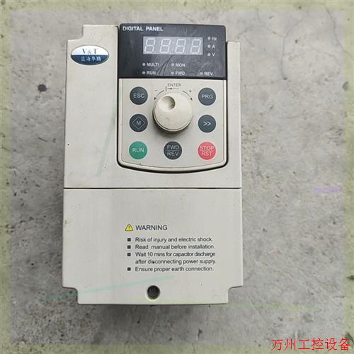 议价直拍不发:蓝海华腾变频器一台,型号V5-H-4T3.7G/5.5L,3