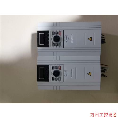 议价直拍不发:西普达变频器 XPD3000-4R0G3/5R5P3