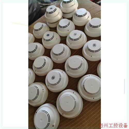 议价直拍不发:松江252层显两台