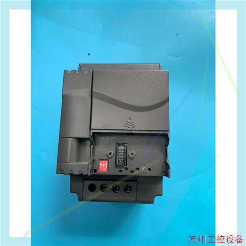议价直拍不发:台达变频器,E系列,VFD037E43A,3.7Kw,380