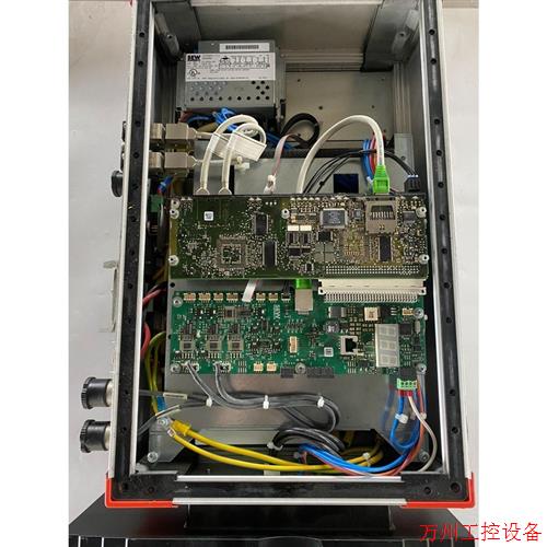 议价直拍不发:SWE变频器PHC21A-A075M1-E21A-00 缺面