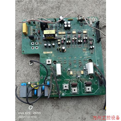 议价直拍不发:MT303GB2QD2  汇川变频器驱动板,