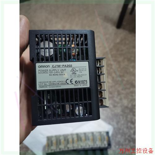 议价直拍不发:转让日本原装CJ1W-PA202,成色9成新,功能完好