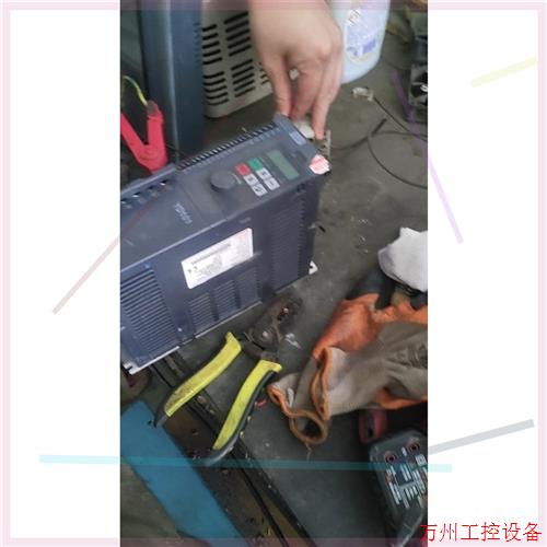 议价直拍不发:议价YD101-0004-T4-A4优利康变频器,实物图片分享,