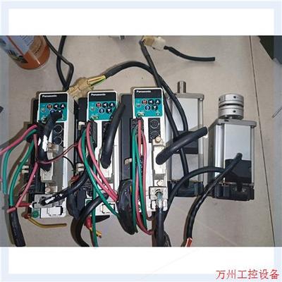 议价直拍不发:二手驱动器 MBDDT2210003  400W 电机是