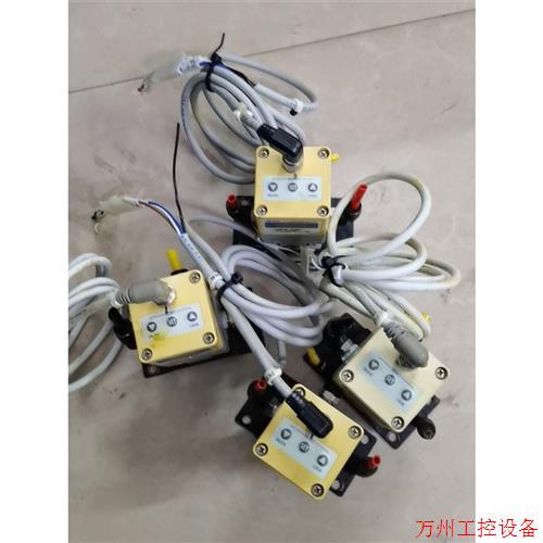议价直拍不发:拆机SMC比例阀 ITV2030-312BL2  共6个实图